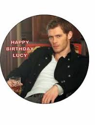 Ruthie took her passion for the vampire diaries books and started vampire diaries online in february 2009. 7 5 Klaus Vampire Diaries Essbare Glasur Kuchen Topper Ebay