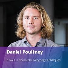 MT180 Et voici les trois derniers candidats : Camille, Daniel, Michaël. Le  lauréat du prix du public partira avec le prix du jury représenter La  Réunion à la demi-finale nationale. Au fait,