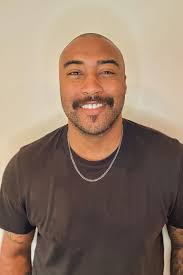 Pursuing to Save David (Short 2017)