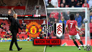 United midfielder pogba appeared to be given the flag by a fan as the players made their way around the pitch during the traditional lap of honour after their last home game of the premier league season. Manchester United S Paul Pogba And Amad Issue Palestine Support In Lap Of Honour After Fulham Draw Manchester Evening News