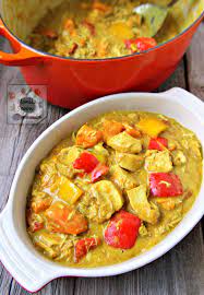 Anyway, chicken curry is i think an adopted dish from our asean neighbors since most of our dishes seldom have curry powder in it. Filipino Coconut Chicken Curry Manila Spoon