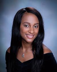 Tamara Kennard's Instagram, Twitter & Facebook