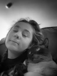 Ky Cat Loves Getting Dressed Up For His Family & Posing For Pics