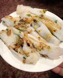 Banging Pan Fried Rice Noodle Rolls At Og Dim Sum Spot Royal Seafood On Mott This Item Alone Is Worth A Visit Pan Fried Food Seafood Restaurant Eat Food