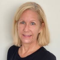 Ashley Lohman's Instagram, Twitter & Facebook