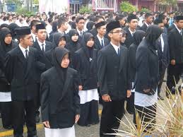 Seperti biasa setiap tanggal 20, aku datang bulan. Badan Disiplin Pengawas Smk Machang Indah Di Persada