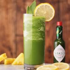 Smoothie De Abacaxi Coco Espinafre E Molho De Pimenta Jalapeno Casa E Jardim Receitas