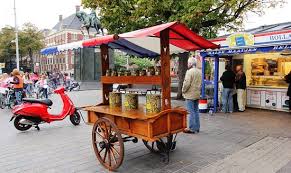 ˈbœytənɦɔf, outer court) is a square in the hague, netherlands, adjacent to the binnenhof. Haringkraam Buitenhof Den Haag Voorhout Restaurant Bewertungen Telefonnummer Fotos Tripadvisor