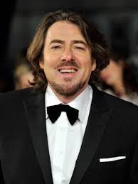 Jonathan Ross Says Phone Was Hacked, But Not By News of the World