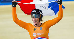 We did not find results for: Met De Vorm Zit Het Bij Gouden Kirsten Wild Wel Snor Baanwielrennen Ad Nl