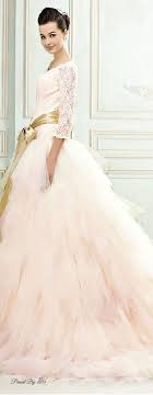 Modest Doesn T Mean Frumpy Fashion Style Www Colleenhammond Com Www Totalimageinstitute Com Beautiful Dresses Gowns Wedding Gowns