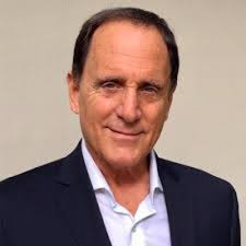 VP#104: The Secret Sauce of Vegan Activism with Veganuary U.S. Director Sandra  Hungate by Vegan Posse