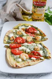 Grilled Shrimp And Goat Cheese Pizza Easy Grilled Pizza On Naan Bread With Homemade Pesto Shrimp Tomatoes An Goat Cheese Pizza Naan Pizza Naan Bread Pizza
