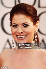 245 fotos e imágenes de alta resolución de Samira 13