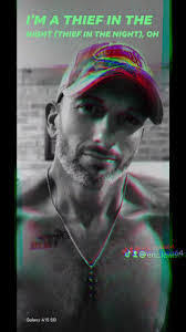 Erick Lewis's Instagram, Twitter & Facebook