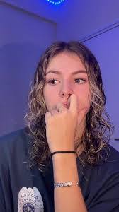 Gloria Carias's Instagram, Twitter & Facebook