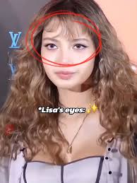 Lisa's Stunning Moments in Capri, Italy 💛