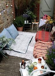 Mein Schoner Garten Im Boho Style In 2020 Kleine Aussenraume Wohnung Mit Balkon Einrichten Balkondekoration