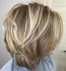 Honey Blonde Bob With Platinum Highlights Hair Styles Medium Hair Styles Choppy Bob Hairstyles