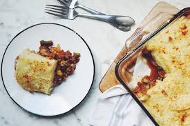 Vegan Shepherd S Pie Hot For Food By Lauren Toyota Recipe Vegan Shepherds Pie Shepherds Pie Food