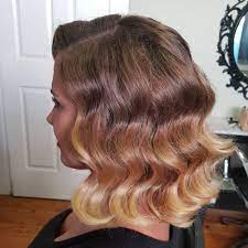 This hairstyle can go for a long time without losing its touch. 38 Easy Retro Vintage Hairstyles To Try This Year