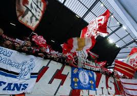 Piräus in der saison gesamtstatistik aktuelle saison. Ultras Dokumentation Uber Die Fan Szene In Deutschland Faszination Fankurve