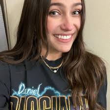 Olivia Fuller (@oliviakate11)