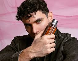 Calzzapato Projects :: Photos, videos, logos, illustrations and branding ::  Behance