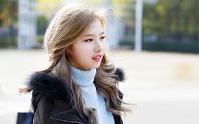 I also would request limiting to computer wallpapers, as it'll be easier for all of us if phone wallpapers were on a separate submission. Sana Twice Wallpaper