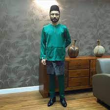 Wak doyok is a brand that is quite popular on lazada, singapore. Wak Doyok On Instagram Selamat Pagi Dan Salam Lebaran Jangan Lupa Saksikan Aku Di Dalam Malaysia Hari Ini Mhi Tv3 Sebentar Saja Lagi 7pg 10pg Di Tv3 B