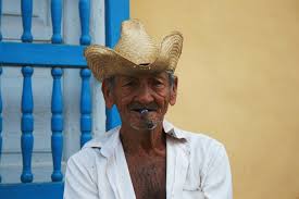 For example the words peseta and chavos. Cuban Slang Spanish From The Streets Of Havana