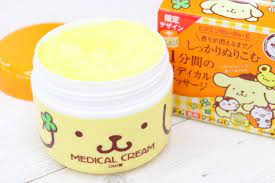 近江兄弟社のスキンケア商品 メディカルクリームg ポムポムプリン をご紹介 黄色い容器にポムポムプリンの顔を大胆にデザインしています スキンケア クリーム プチプラコスメ