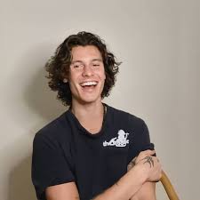 According to this instagram post, camila and shawn spent last year's new year's eve there as camila shared a picture on january 1st, 2021 from the apartment. Pin By Flor On Shawn Mendes In 2021 Shawn Mendes Cute Shawn Mendes Shawn Mendas