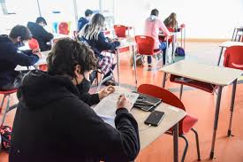 Es quizá una de las preguntas más frecuentes que se sin embargo, el regreso a clases 2021 no será como lo conocemos hasta ahora, pues las. Conacep Indica Que Regreso A Clases Presenciales Para 2021 Sera Voluntario Solo Para Estudiantes Especial Biobiochile