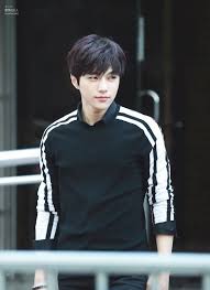 Idol Sulky Face Idol Bloating Face Kai Bloated Face Infinite L Bloated Face Korean Men Hairstyle Korean Hairstyle Korean Boy Hairstyle