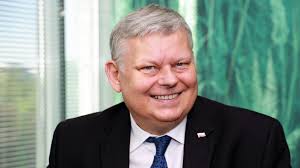 To rachunek za kolację w ekskluzywnym hotelu. Kogo Poprze Pis W Wyborach Prezydenckich Suski Na Dzis Wydaje Sie Ze Nie Ma Alternatywy Dla Dudy Rmf 24