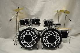 Crahan, jordison, gray, craig jones, mick thomson, corey taylor, sid wilson, chris fehn, and jim root. Slipknot Joey Jordison Miniature Drum Set 75 99 Picclick