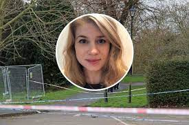 Image captionsarah everard had been walking to her home in brixton when she disappeared. Officer Guarding Sarah Everard Scene Removed From Duty Over Inappropriate Graphic Whatsapp Message Chronicle Live