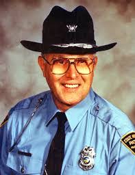 Ashlee Bartlett's Instagram, Twitter & Facebook