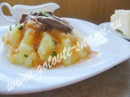 как приготовить гуляш из говядины чтобы мясо было мягким Gulyash Iz Govyadiny S Podlivkoj Gotovte S Nami Idei Dlya Blyud Befstroganov Eda