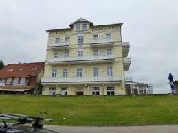 Zwecks nachhaltiger nutzung erfolgen umbau und die sanierung des hauses, um neue, dem standort angemessene wohnungsgrundrisse anbieten zu können. Haus Continental In Cuxhaven Holidaycheck