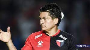 Impresionante gesto del pulga rodríguez con una fanática. Gimnasia Vuelve A Interesarse En El Pulga Rodriguez Tyc Sports
