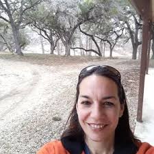 Amanda Adame (@aadame_adame)