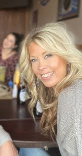 Amanda Purdy's Instagram, Twitter & Facebook