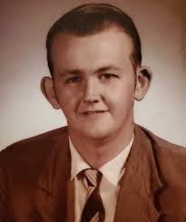 Donald Morrill's Instagram, Twitter & Facebook