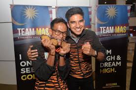 Sukan asia 2018 pada tahun ini malaysia mensasarkan kutipan pingat emas daripada sukan seperti berbasikal, karate, sepak takraw, silat dan tenpin boling. Kbsmalaysia On Twitter Pembuka Tirai 2019 Yang Luar Biasa Pemecah Rekod Dunia Acara 100m Dan Lompat Jauh Di Sukan Para Asia 2018 Saudara Ridzuanpuzi Mencipta Sejarah Selaku Atlet Para Negara Pertama