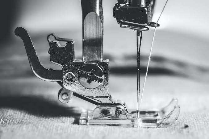 Sewing machine mechanism