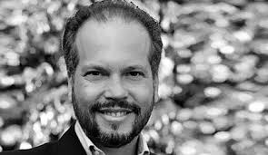 Telemundo Internacional signs an international licensing agreement with  Netflix