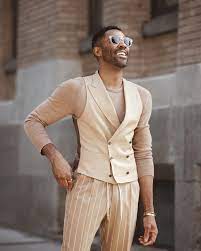 High fashion as a platform for artistic expression, pushing boundaries with avant-garde designs and influencing mainstream fashion trends.
