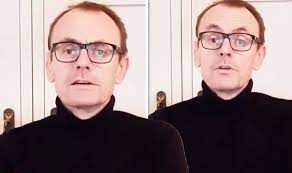 Sean lock is an english comedian and actor. Gqarwsiygqsxwm